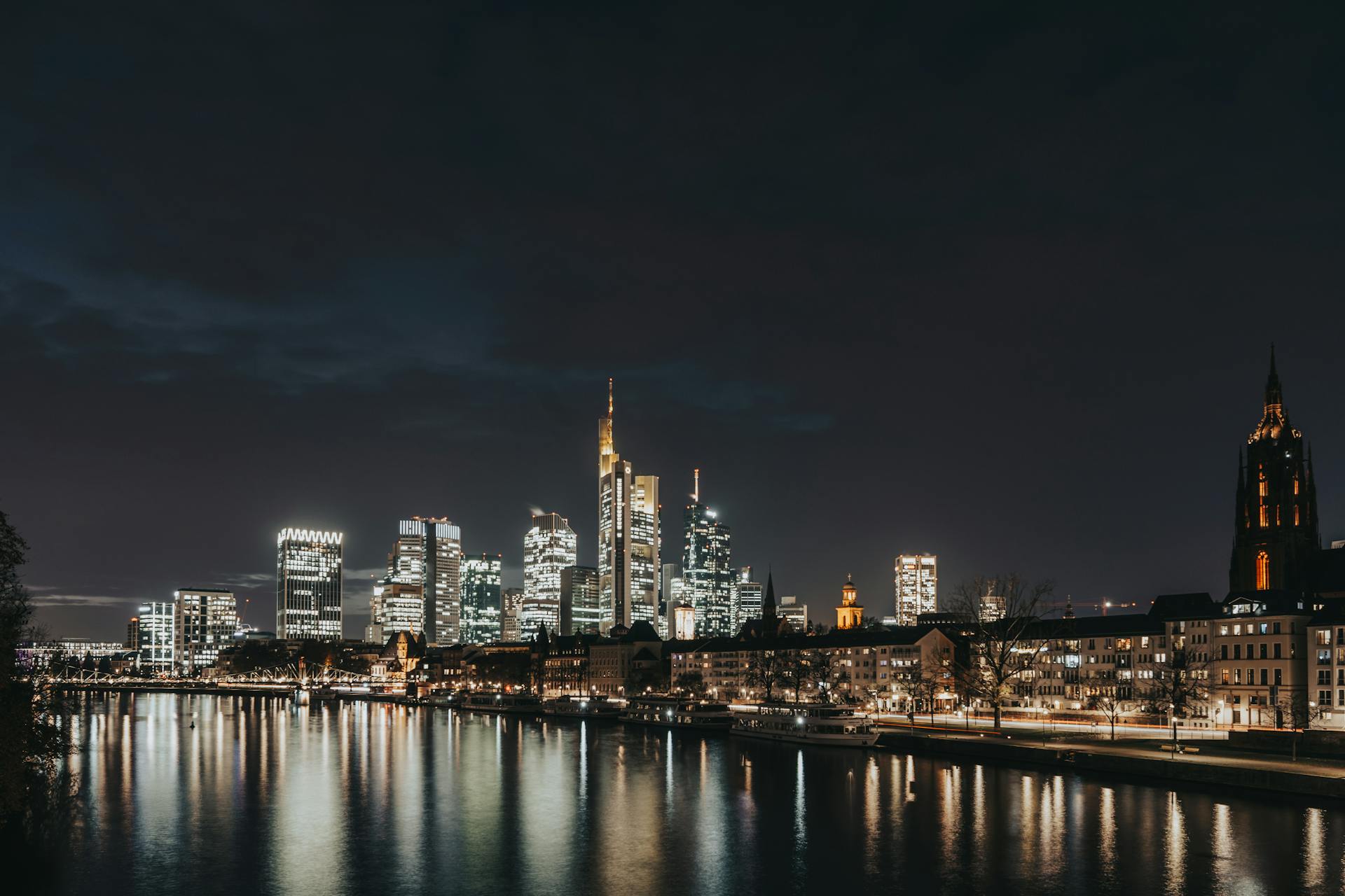 Rhein Landschaft Mustertal